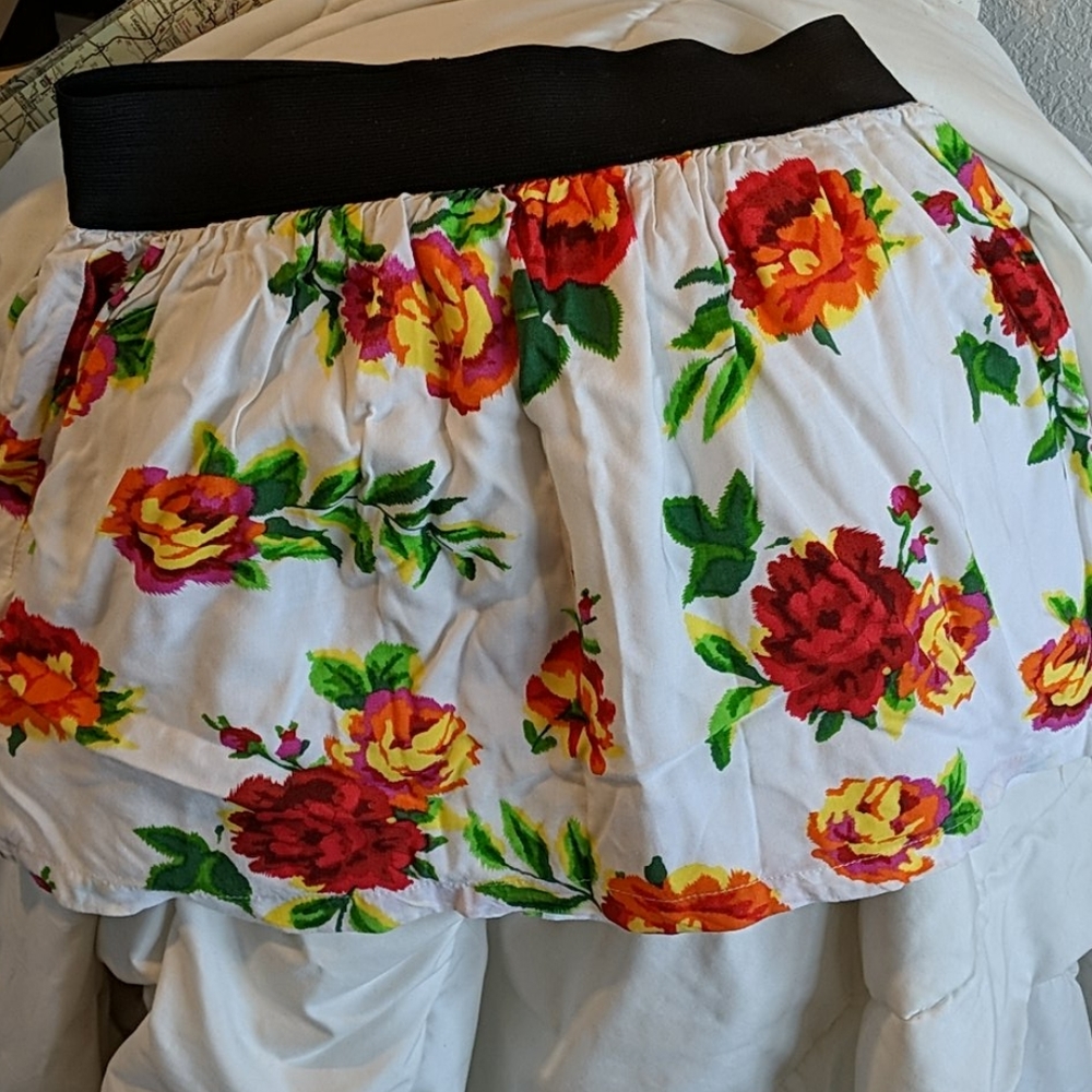 Vanity flower skirt (s)